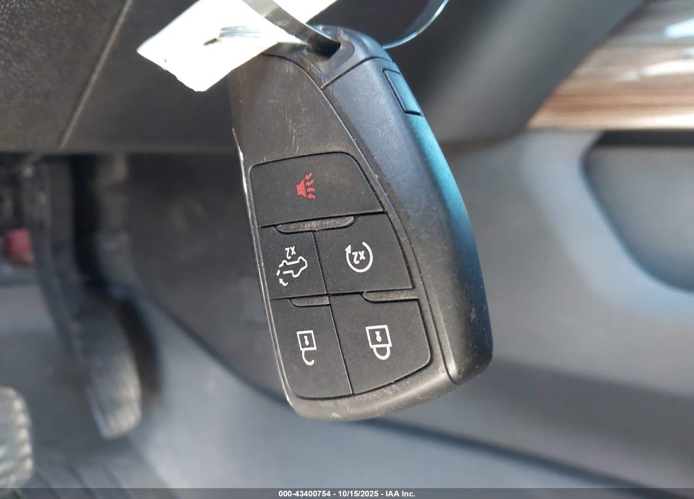 2024 CHEVROLET SILVERADO 1500 VIN: 1GCUDEED6RZ209220