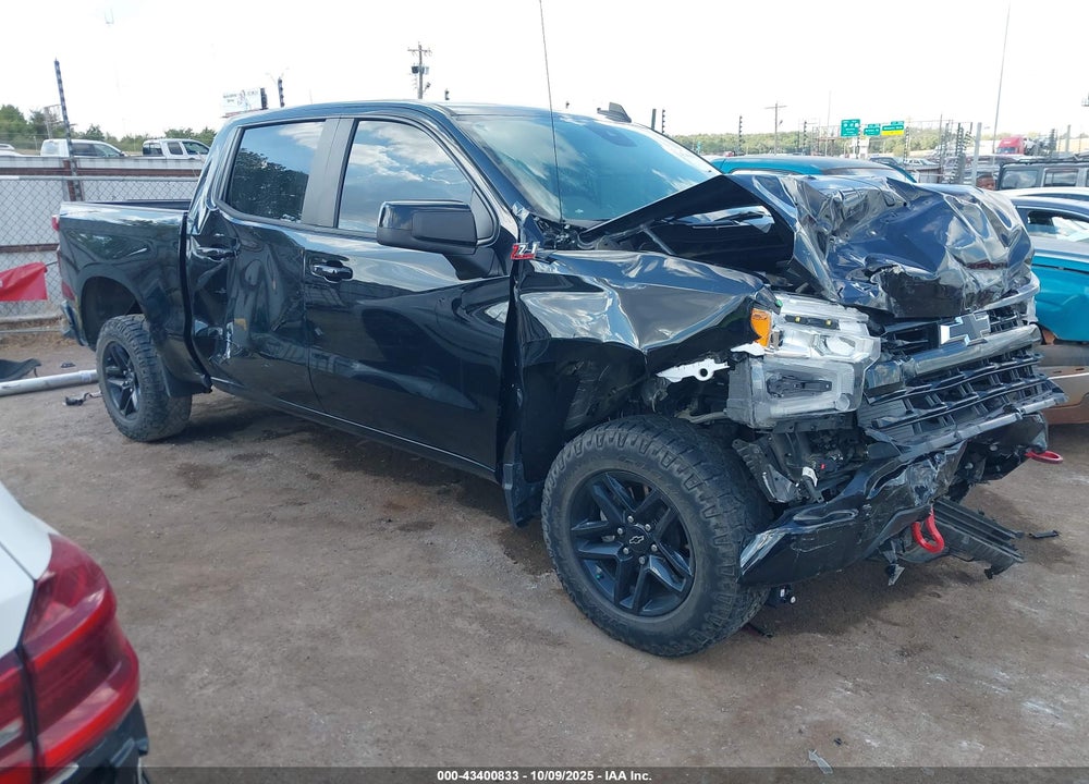 2022 CHEVROLET SILVERADO 1500 4WD  SHORT BED LT TRAIL BOSS VIN: 3GCUDFED1NG528332