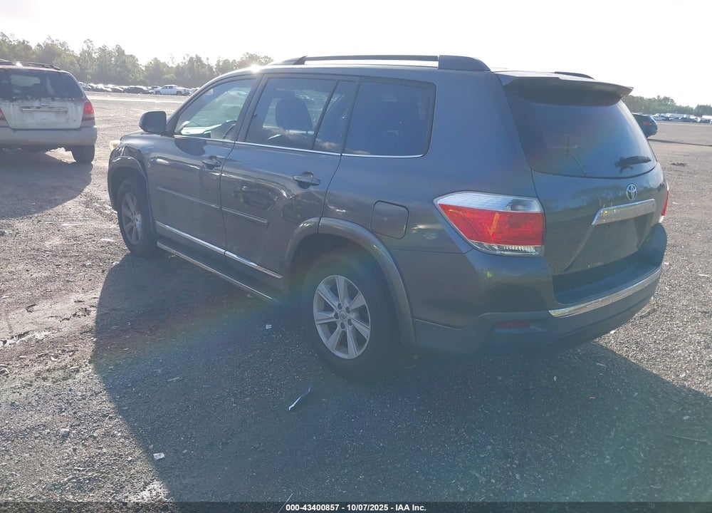2013 TOYOTA HIGHLANDER VIN: 5TDZA3EH1DS035539
