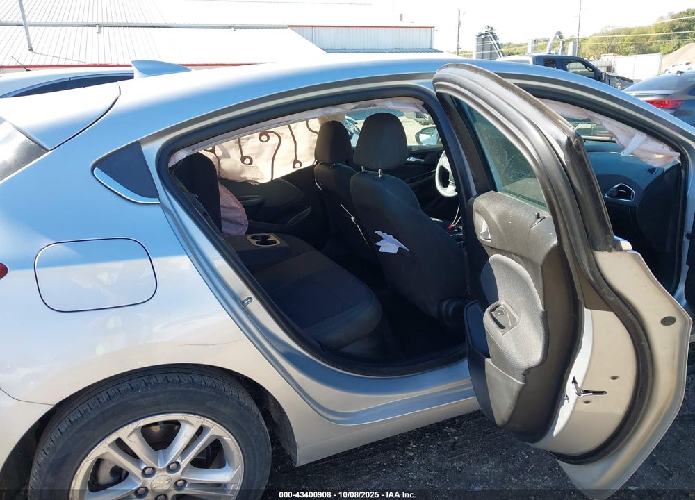 2017 CHEVROLET CRUZE VIN: 3G1BE6SM6HS586360