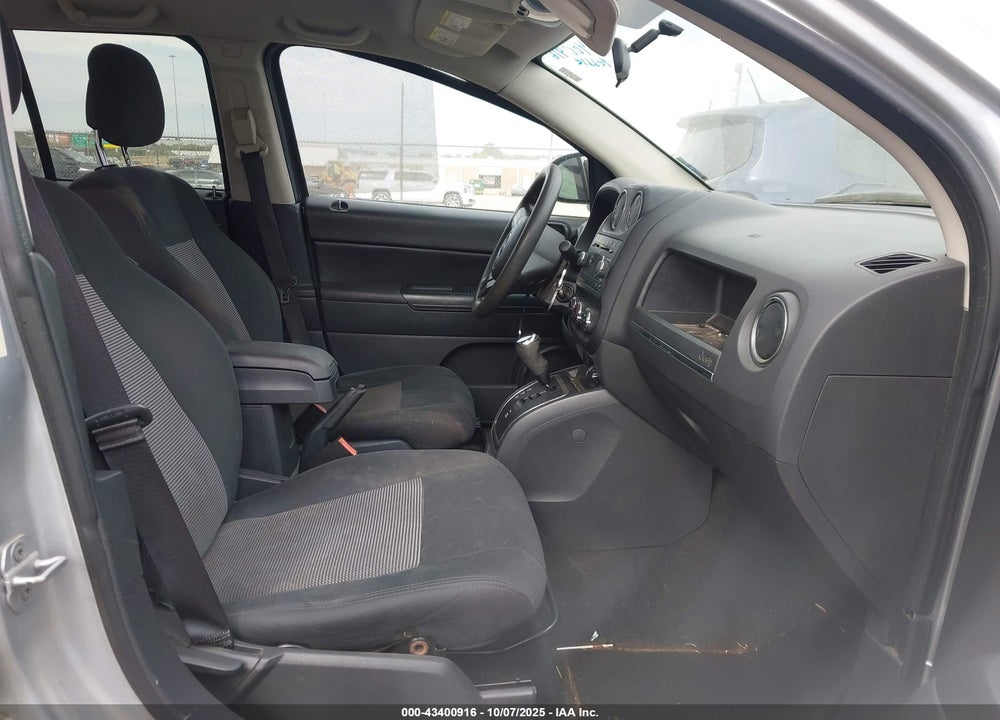 2011 JEEP COMPASS VIN: 1J4NF1FB1BD281198