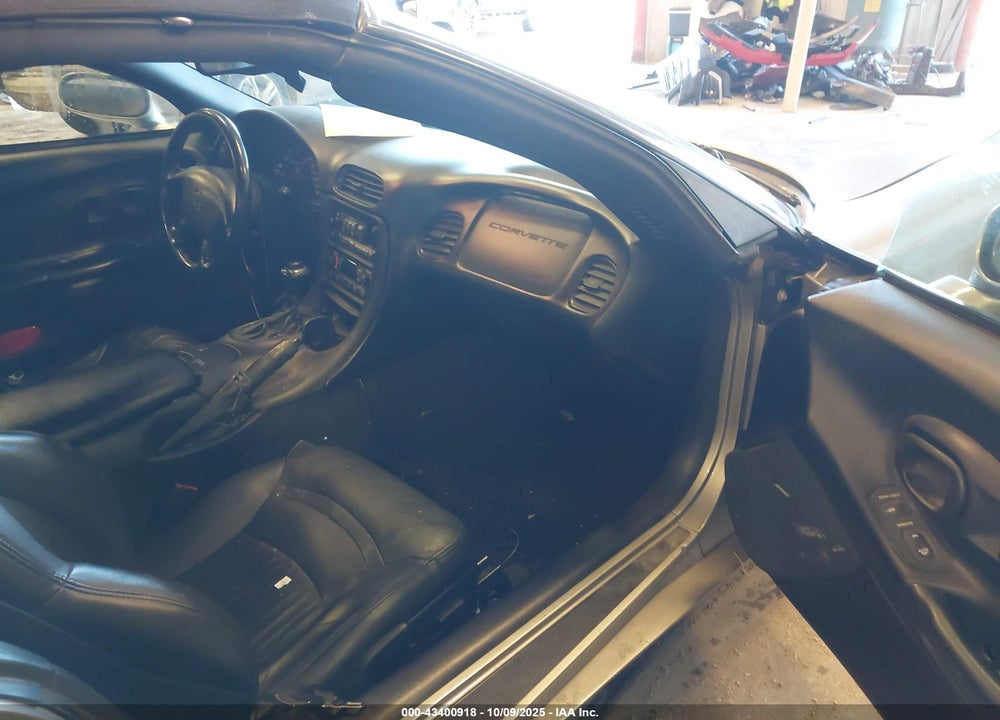 2000 CHEVROLET CORVETTE VIN: 1G1YY32G1Y5131937