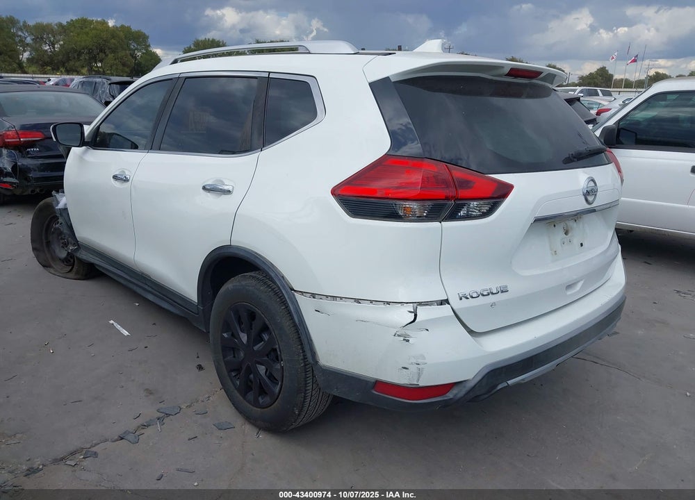 2017 NISSAN ROGUE S VIN: KNMAT2MT9HP574093