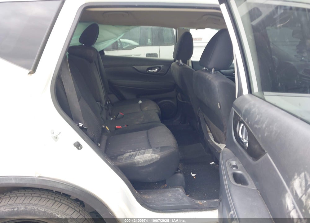 2017 NISSAN ROGUE S VIN: KNMAT2MT9HP574093