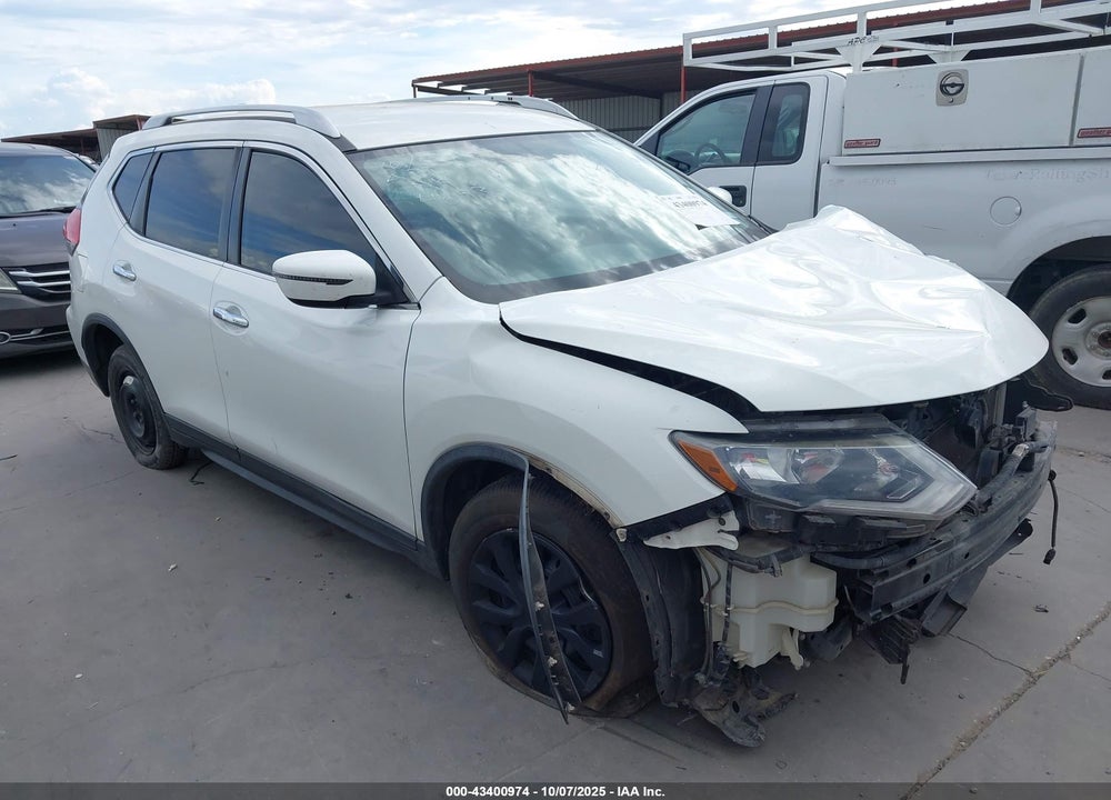 2017 NISSAN ROGUE S VIN: KNMAT2MT9HP574093