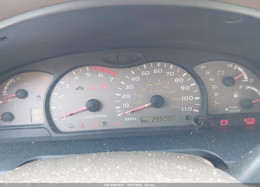 2001 TOYOTA SEQUOIA LIMITED V8 VIN: 5TDBT48A61S055913