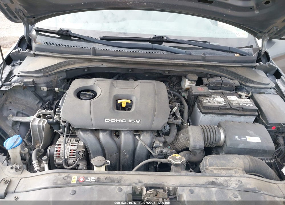 2018 HYUNDAI ELANTRA VIN: 5NPD74LF7JH272280
