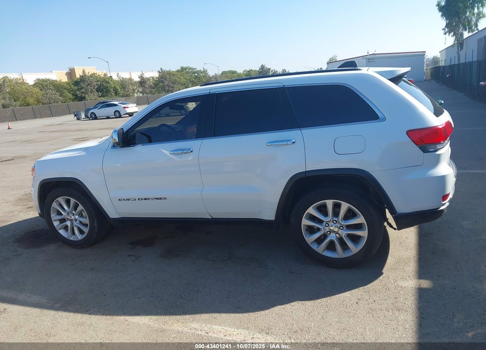 2018 JEEP GRAND CHEROKEE LAREDO 4X2 VIN: 1C4RJEAGXJC382826