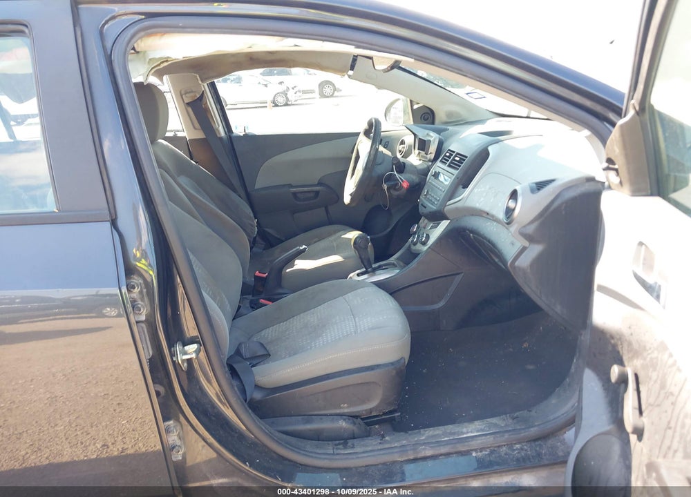 2014 CHEVROLET SONIC VIN: 1G1JA5SH9E4169623