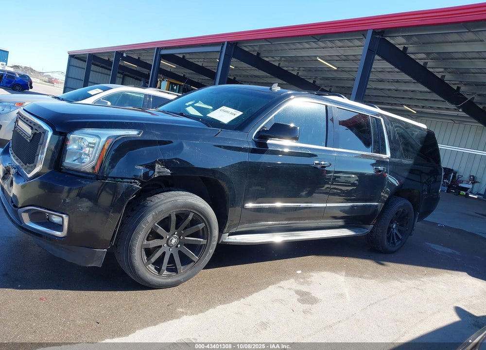 2015 GMC YUKON XL 1500 DENALI VIN: 1GKS2JKJ5FR135918