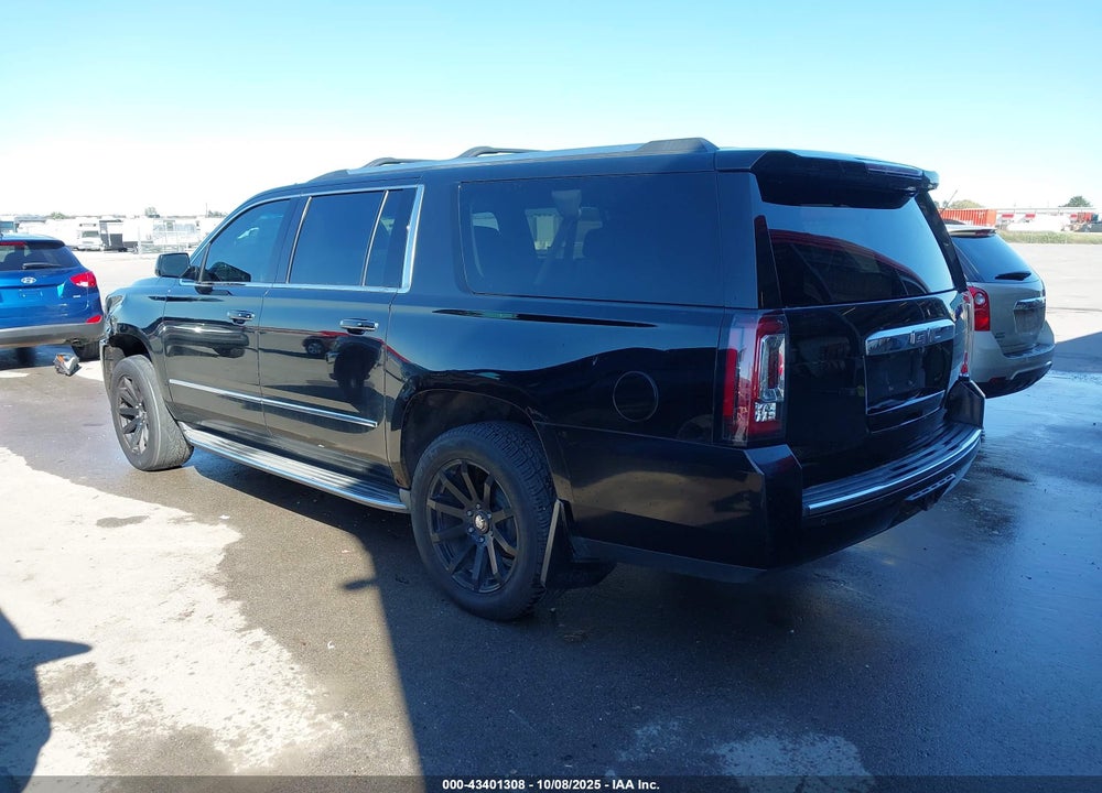 2015 GMC YUKON XL 1500 DENALI VIN: 1GKS2JKJ5FR135918