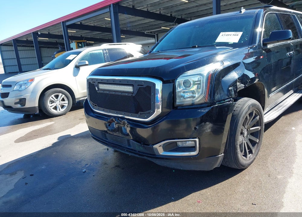 2015 GMC YUKON XL 1500 DENALI VIN: 1GKS2JKJ5FR135918