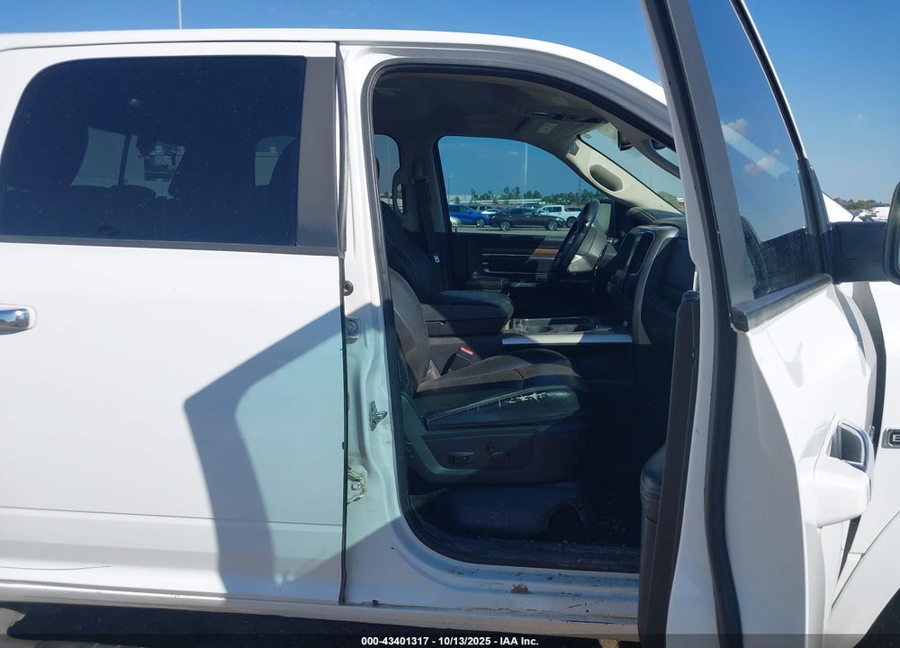2016 RAM 1500 LAIE VIN: 1C6RR7NMXGS393108
