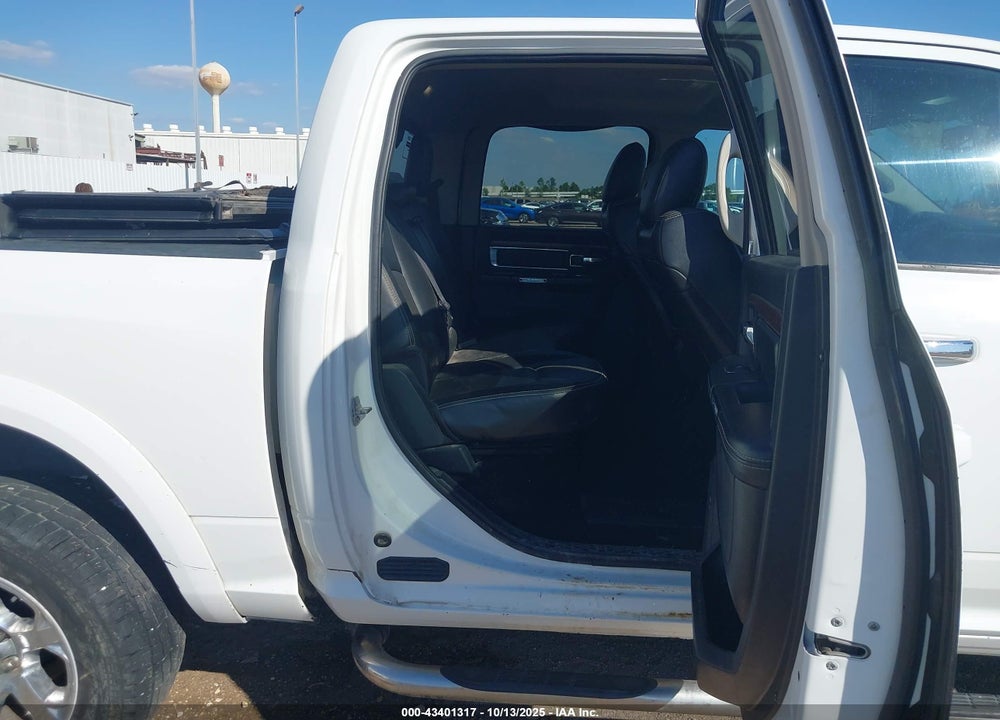 2016 RAM 1500 LAIE VIN: 1C6RR7NMXGS393108