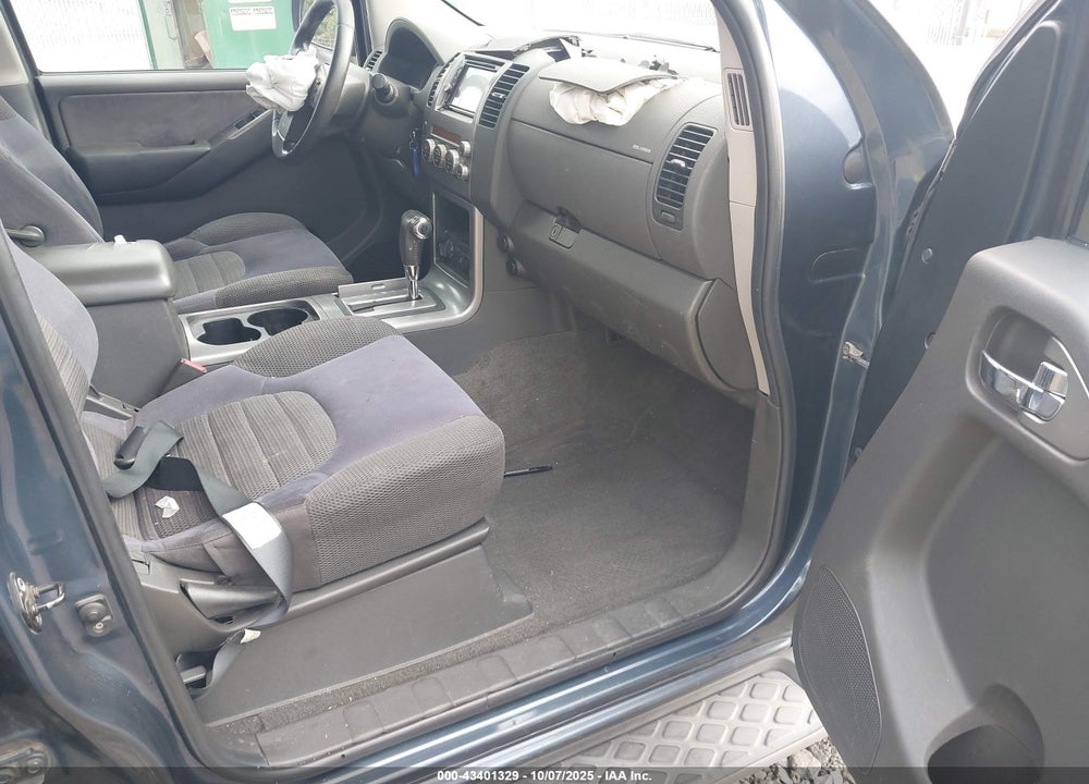 2006 NISSAN PATHFINDER SE VIN: 5N1AR18W06C665296