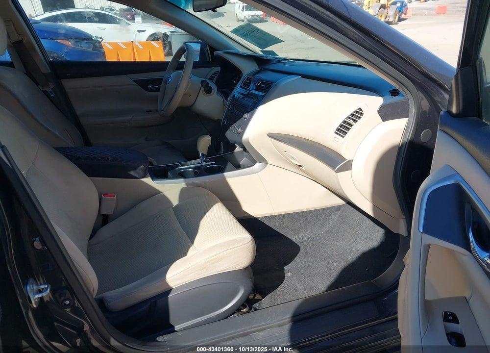 2015 NISSAN ALTIMA VIN: 1N4AL3AP9FN911535