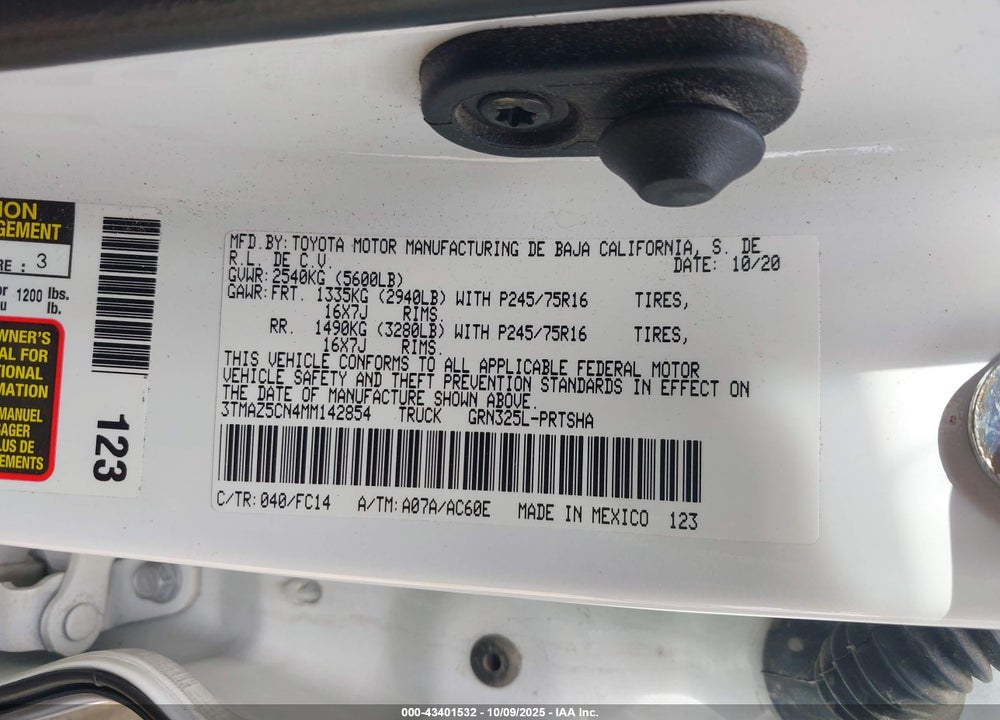 2021 TOYOTA TACOMA SR5 V6 VIN: 3TMAZ5CN4MM142854