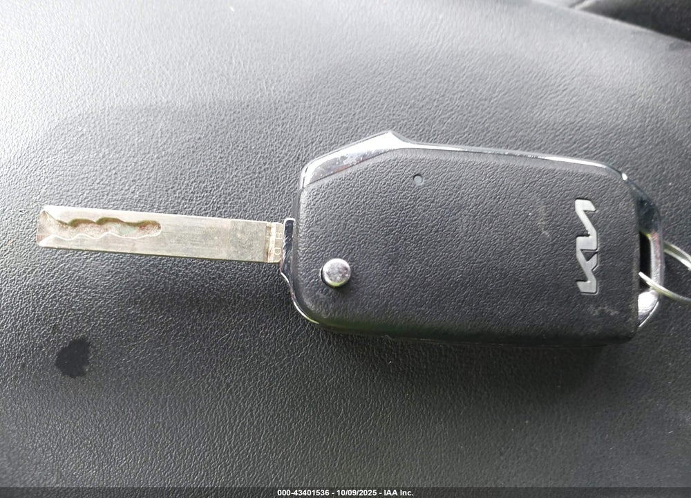 2024 KIA SELTOS VIN: KNDEPCAA5R7604822