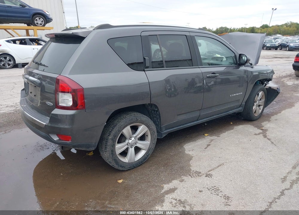 2015 JEEP COMPASS VIN: 1C4NJCEA4FD122108