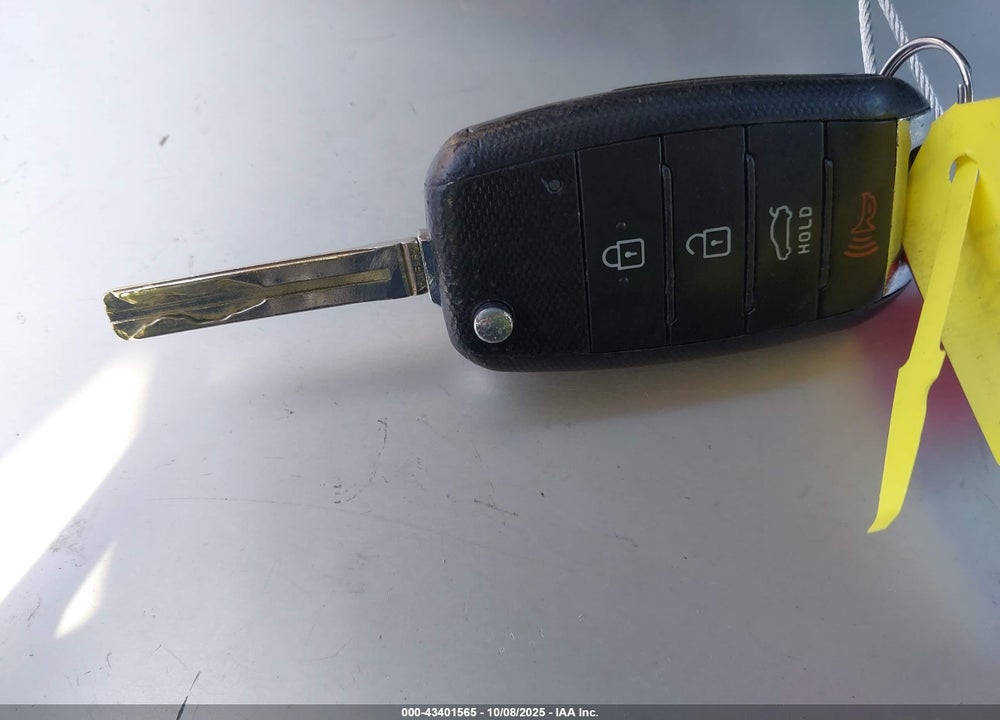 2014 KIA RIO VIN: KNADM5A38E6334533