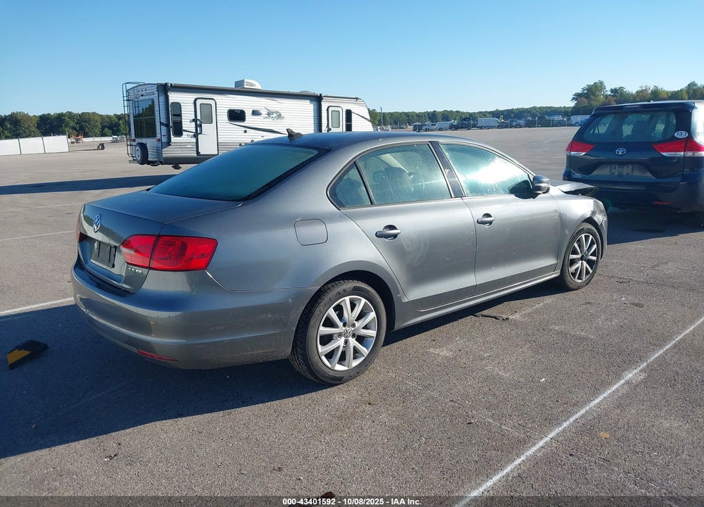 2011 VOLKSWAGEN JETTA 2.5L SE VIN: 3VWDX7AJ7BM011894