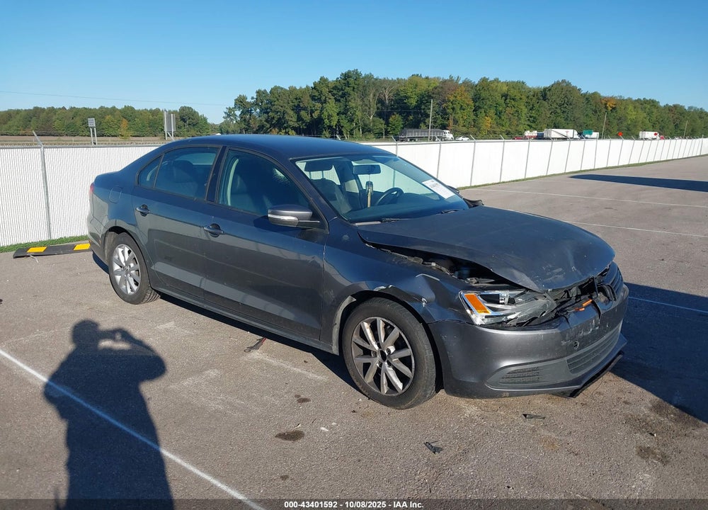 2011 VOLKSWAGEN JETTA 2.5L SE VIN: 3VWDX7AJ7BM011894