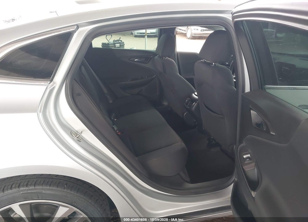 2022 CHEVROLET MALIBU VIN: 1G1ZD5ST2NF114935