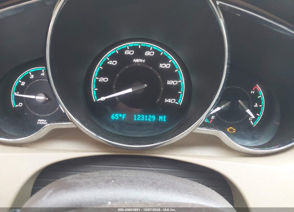 2011 CHEVROLET MALIBU VIN: 1G1ZC5E18BF326084