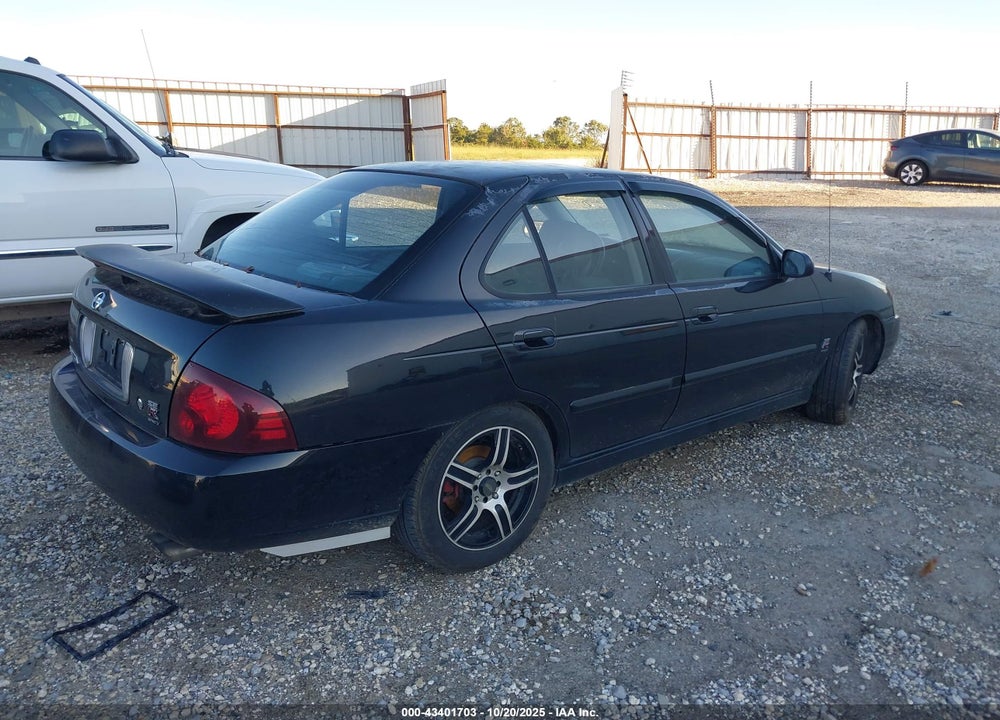 2004 NISSAN SENTRA SE-R SPEC V VIN: 3N1AB51D24L728623