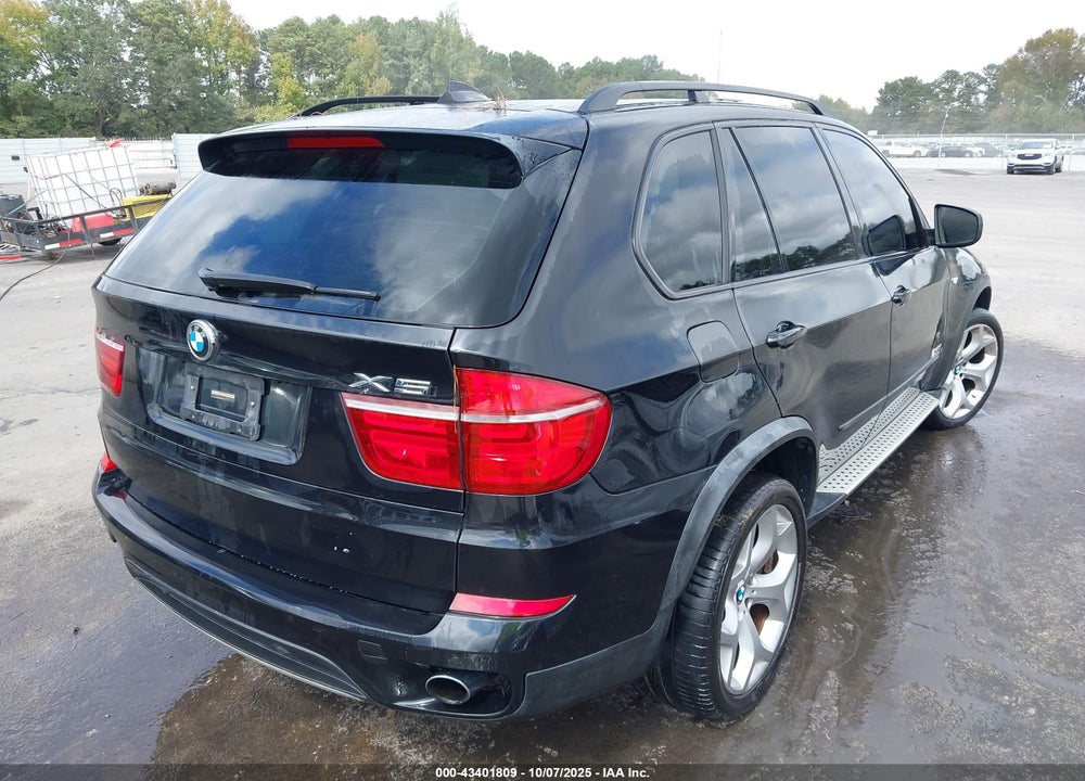 2011 BMW X5 VIN: 5UXZV4C53BL402778
