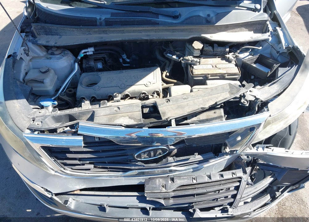 2011 KIA SPORTAGE VIN: KNDPBCA26B7060420
