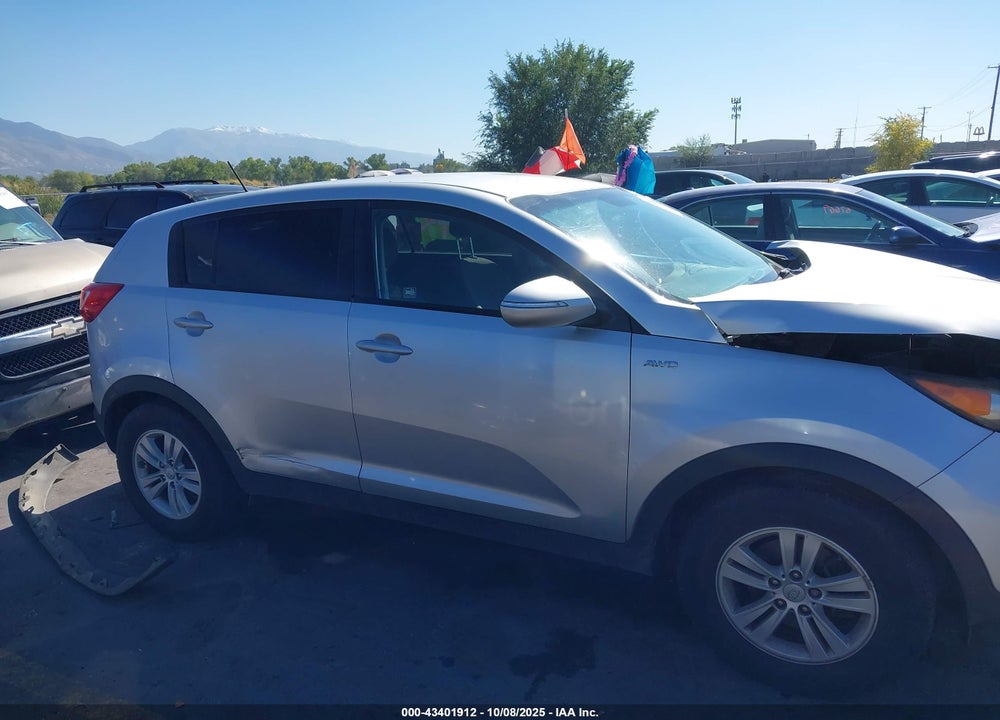 2011 KIA SPORTAGE VIN: KNDPBCA26B7060420