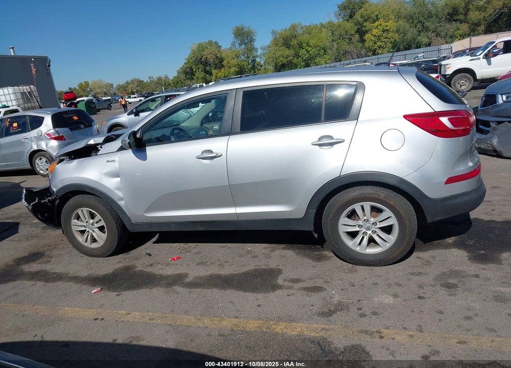 2011 KIA SPORTAGE VIN: KNDPBCA26B7060420