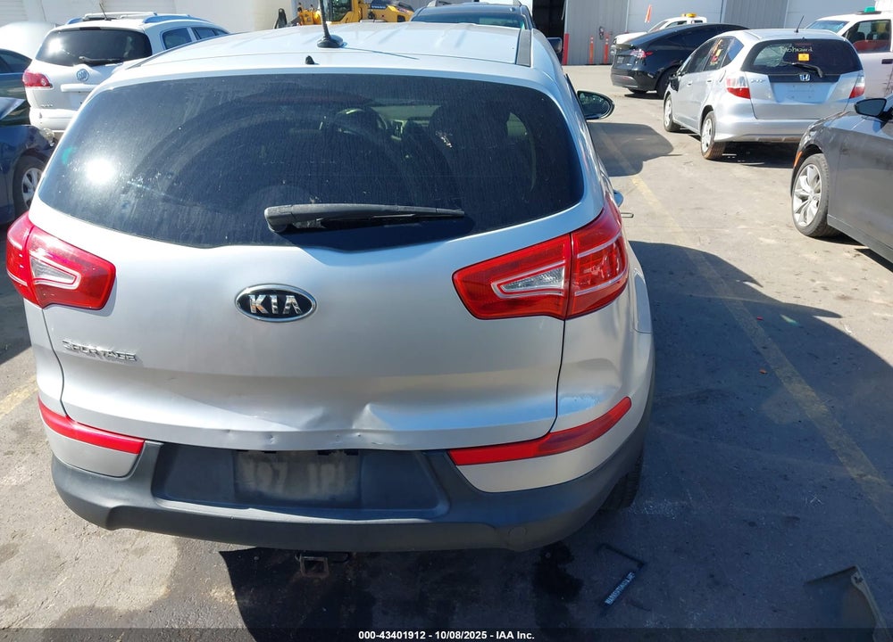2011 KIA SPORTAGE VIN: KNDPBCA26B7060420