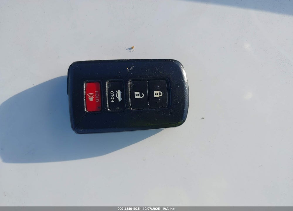 2013 TOYOTA AVALON HYBRID VIN: 4T1BD1EB5DU002222