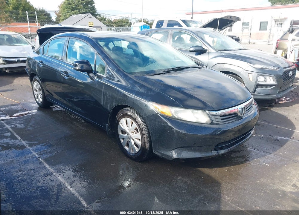 2012 HONDA CIVIC LX VIN: 2HGFB2F57CH307556