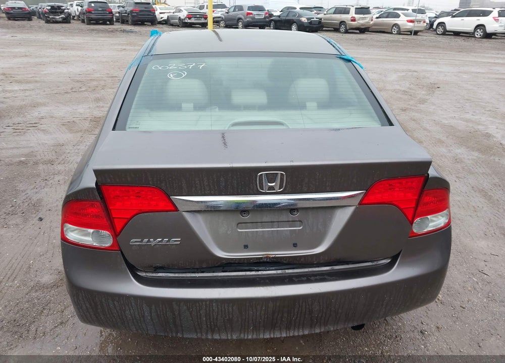 2011 HONDA CIVIC VIN: 19XFA1F94BE002377