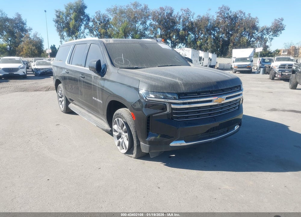 2021 CHEVROLET SUBURBAN 2WD LT VIN: 1GNSCCKD8MR146950