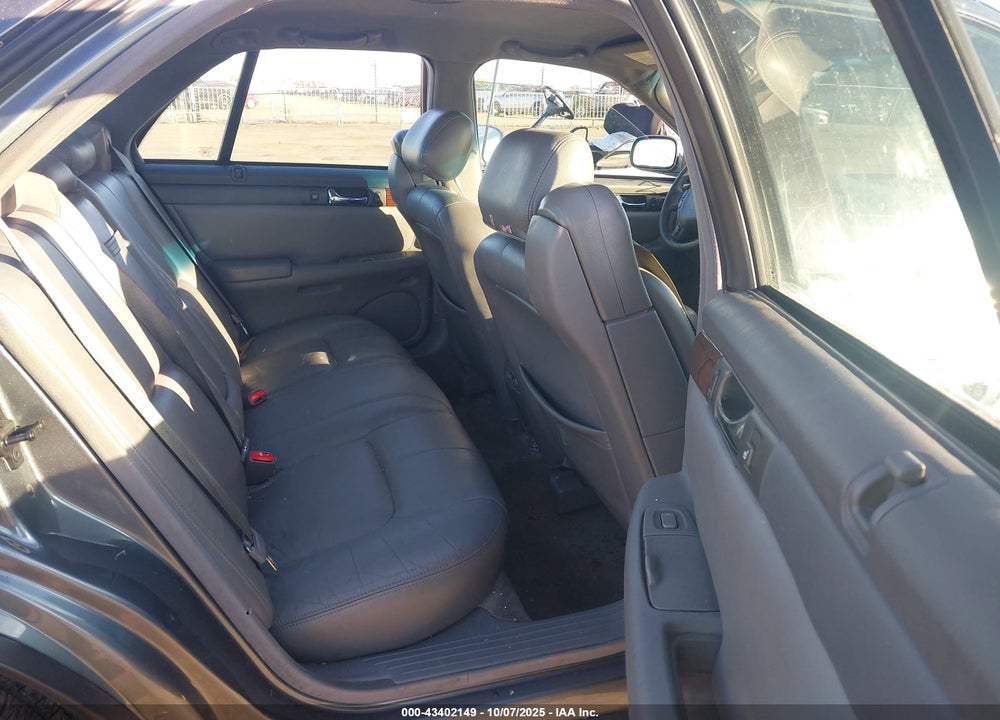 2004 CADILLAC SEVILLE SLS VIN: 1G6KS54Y54U104582