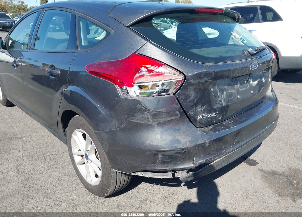 2018 FORD FOCUS SE VIN: 1FADP3K26JL218138