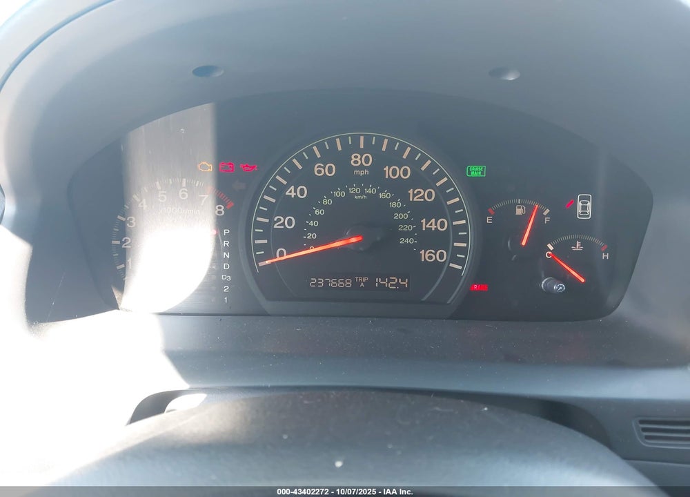 2005 HONDA ACCORD 3.0 LX VIN: 1HGCM663X5A003108