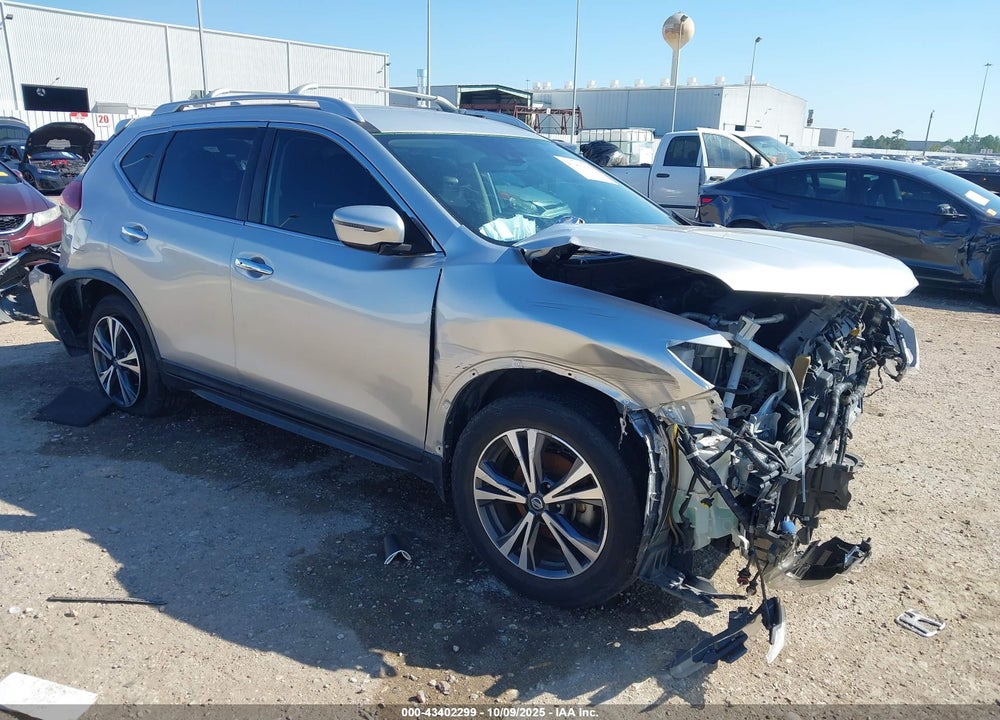 2020 NISSAN ROGUE SV FWD VIN: JN8AT2MT8LW005352