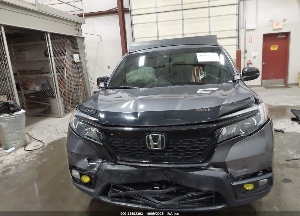 2021 HONDA PASSPORT AWD EX-L VIN: 5FNYF8H50MB032907