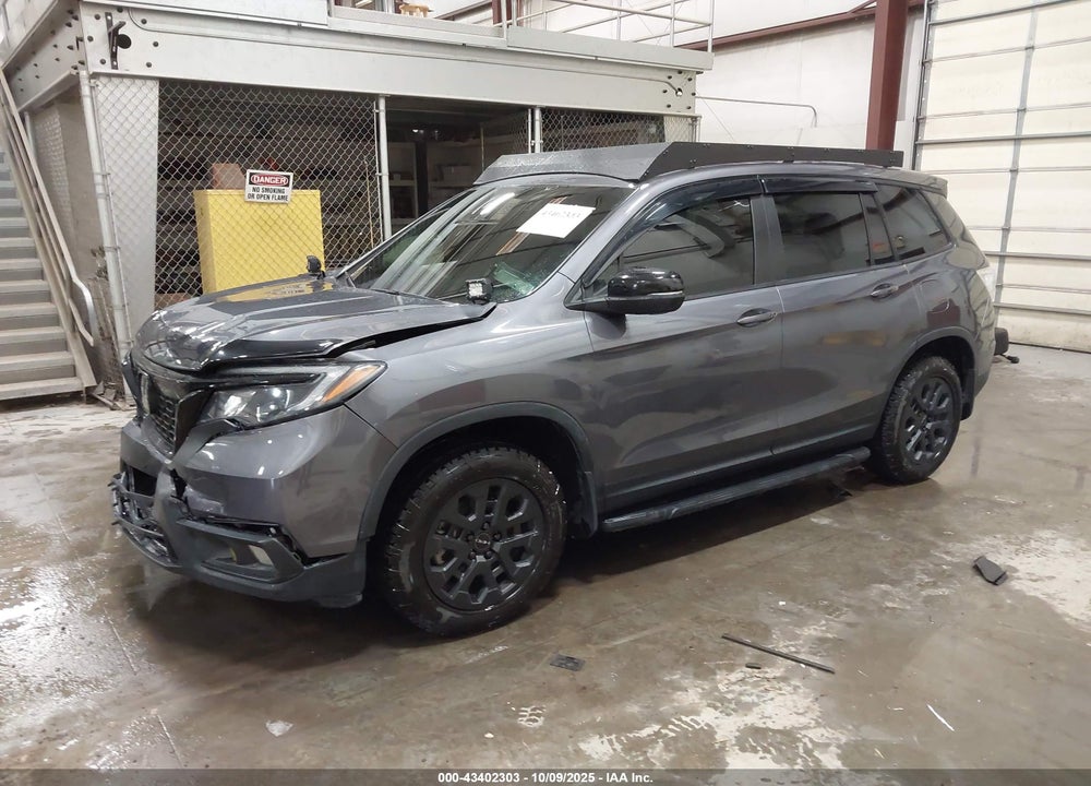 2021 HONDA PASSPORT AWD EX-L VIN: 5FNYF8H50MB032907