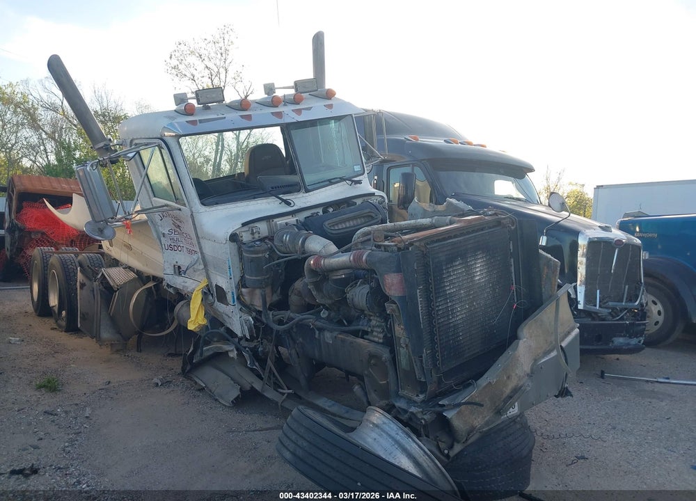 1998 PETERBILT 377 VIN: 1XPCDR9X9WD434102