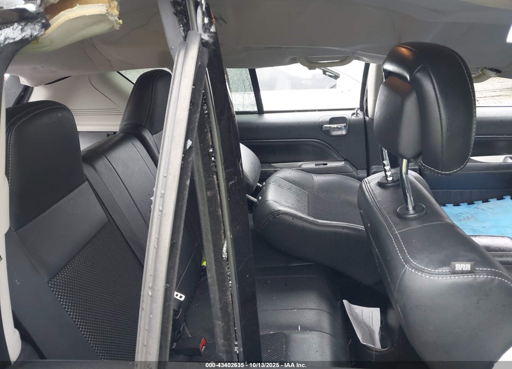 2015 JEEP COMPASS LATITUDE VIN: 1C4NJDEB4FD376724