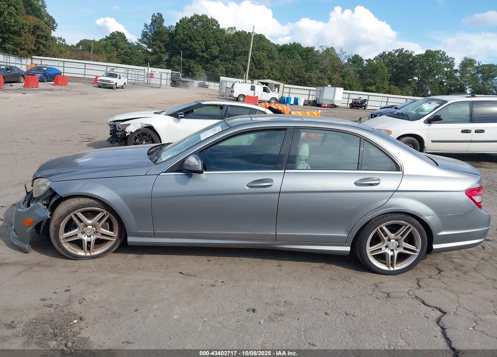 2009 MERCEDES-BENZ C 300 LUXURY/SPORT VIN: WDDGF54X89F276363