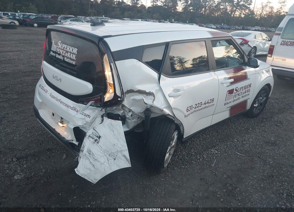 2023 KIA SOUL LX VIN: KNDJ23AU2P7866429