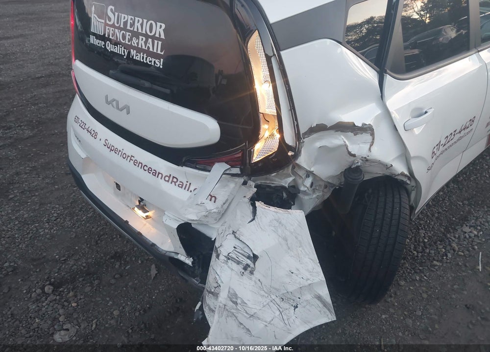 2023 KIA SOUL LX VIN: KNDJ23AU2P7866429