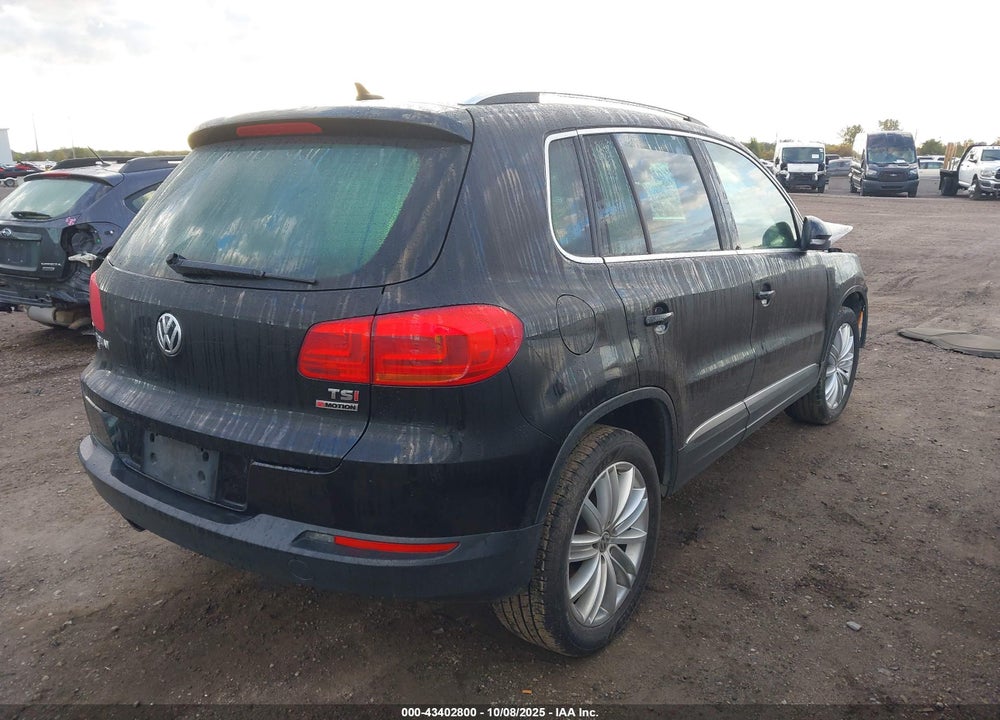 2016 VOLKSWAGEN TIGUAN VIN: WVGBV7AX6GW505249